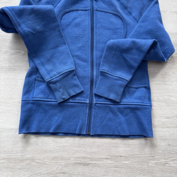 Vintage Lululemon Scuba Hoodie OG RARE No thumbholes Blue Size 8 EUC - Picture 4 of 12